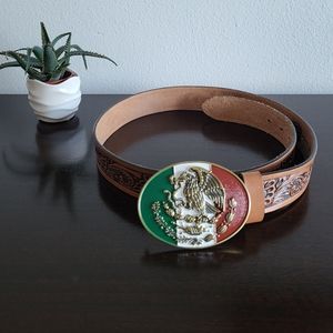 ARIAT Men's Oval Belt Buckle Mexican Flag